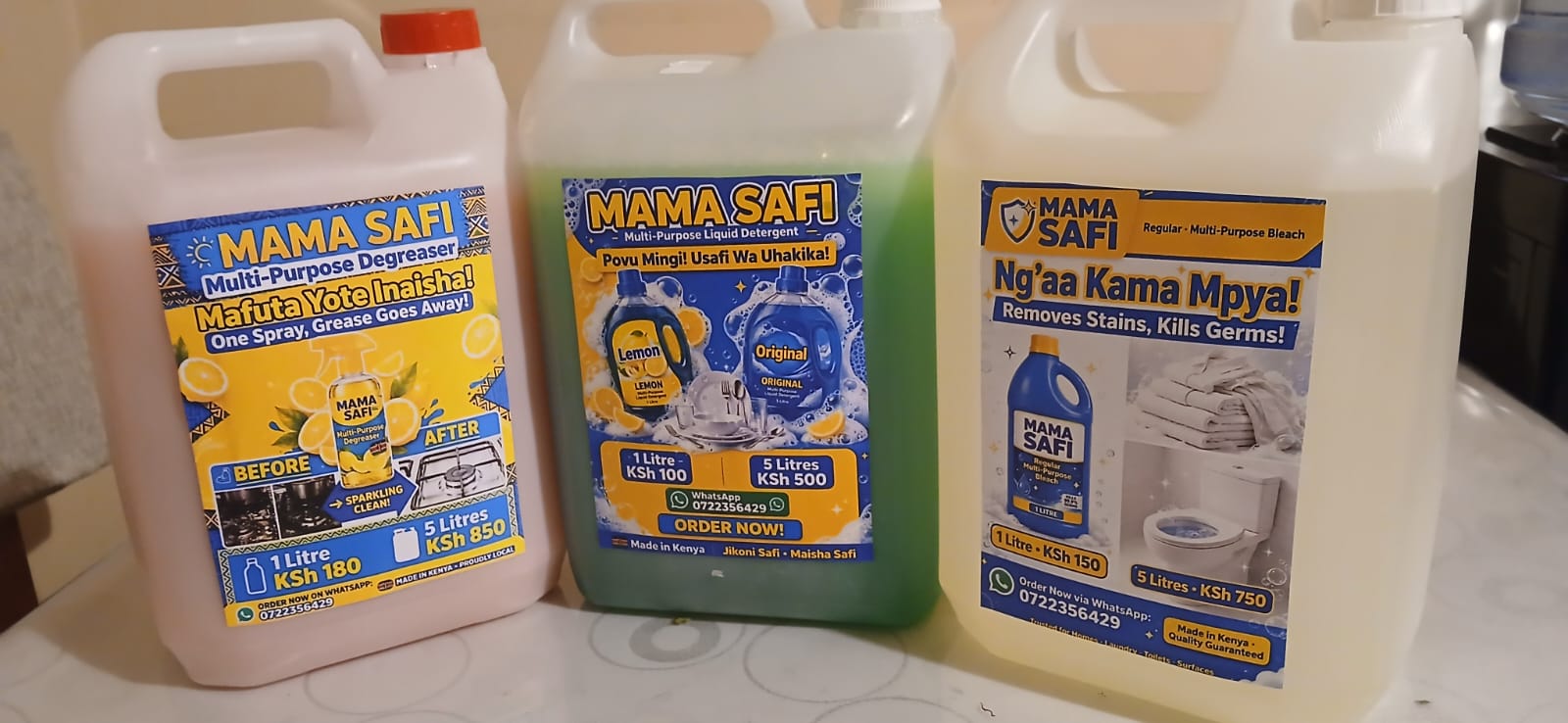 Multipurpose cleaning detergents