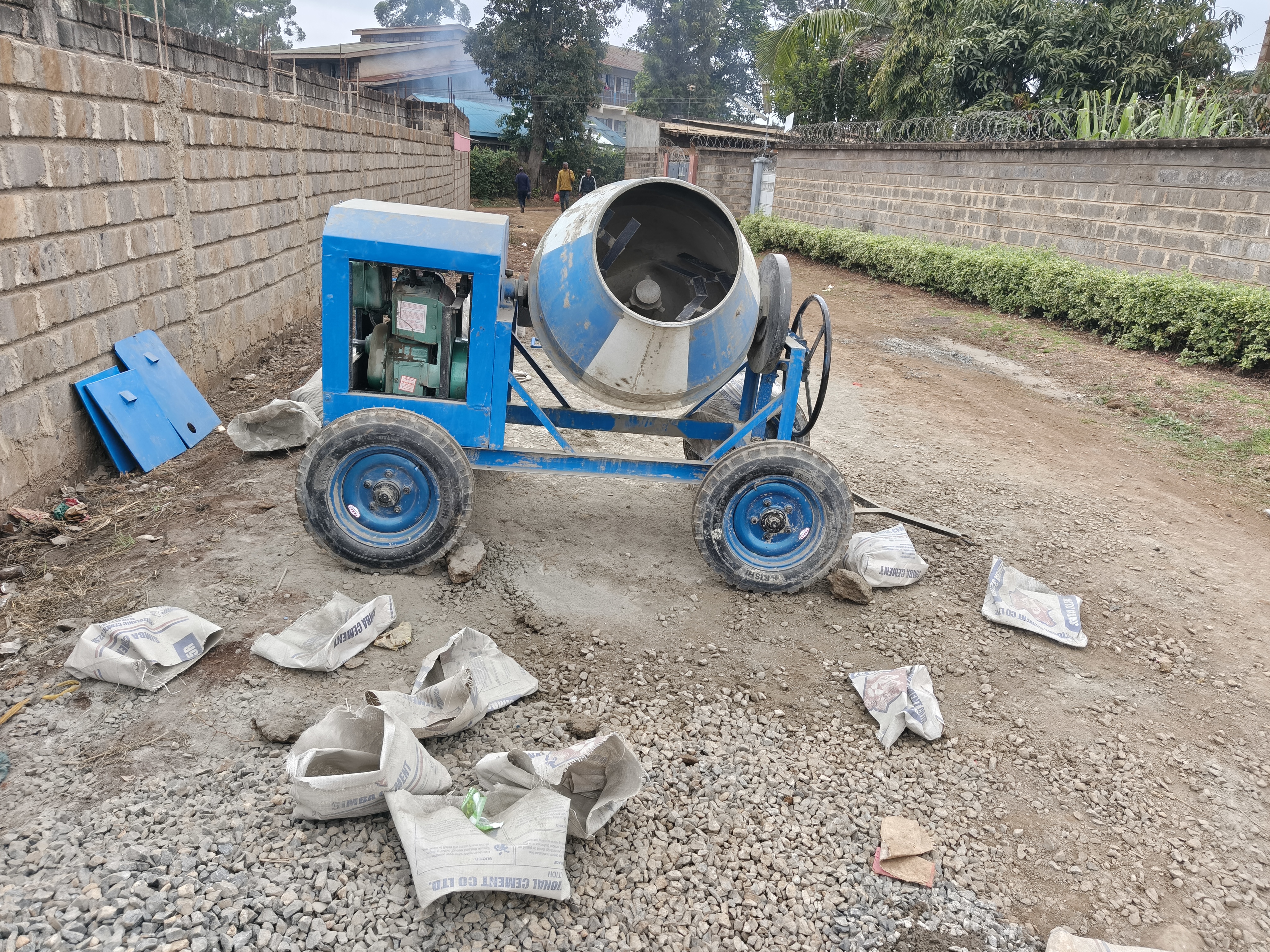 Concrete mixer